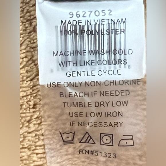 Vince Camuto Petite Black Floral V-Neck Pullover Flowy Blouse Top size XS - Picture 4 of 8